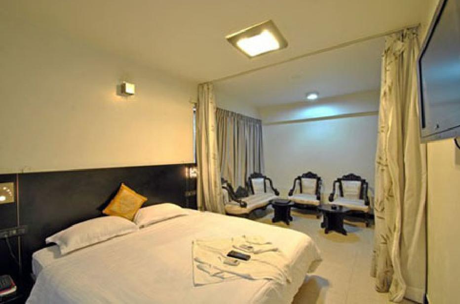 Hotel T.A.P. Gold Crest Bangalore Zimmer foto