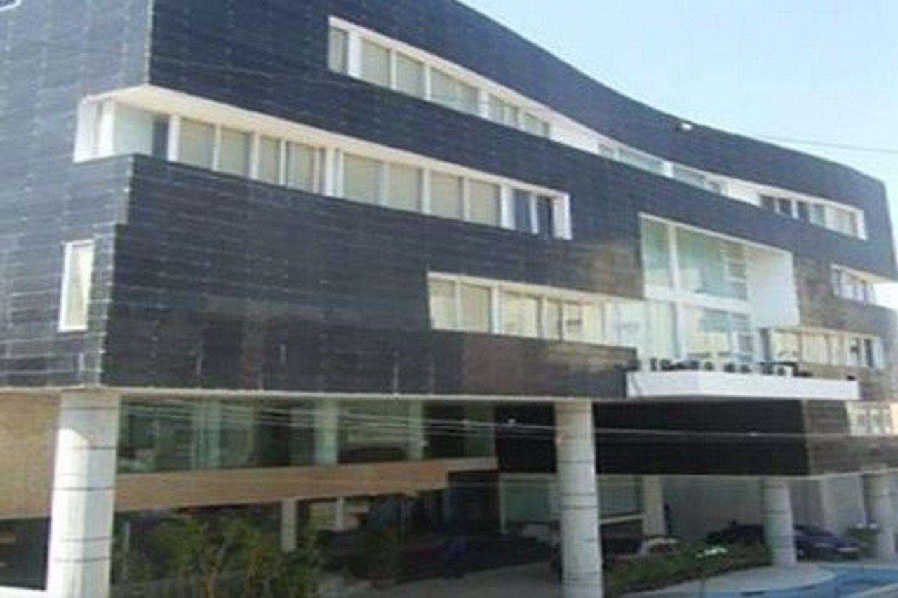 Hotel T.A.P. Gold Crest Bangalore Exterior foto